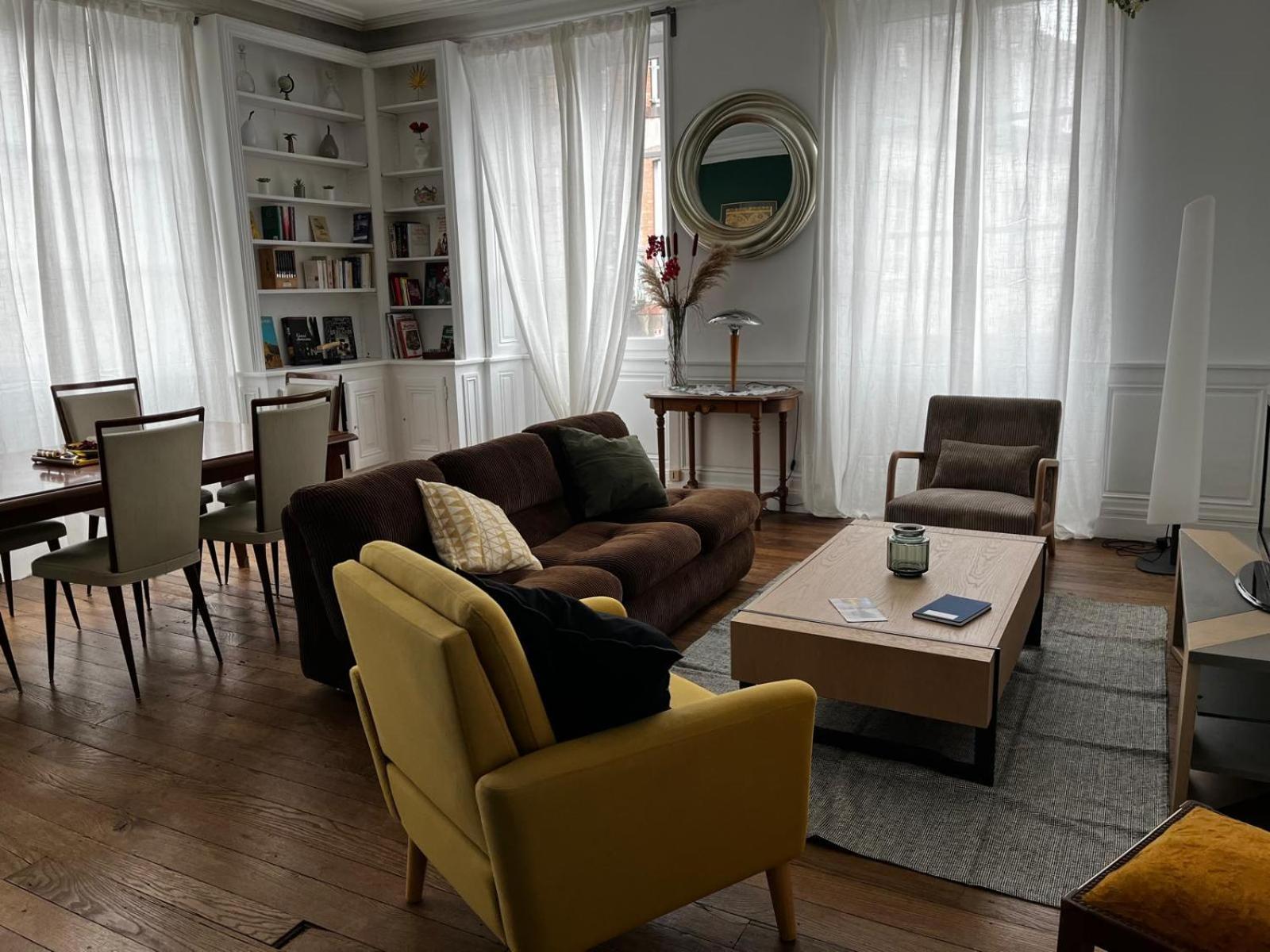 אובוסון La Villa Louana 2 Appartement 100 M2 Charme De L Ancien En Coeur De Ville מראה חיצוני תמונה